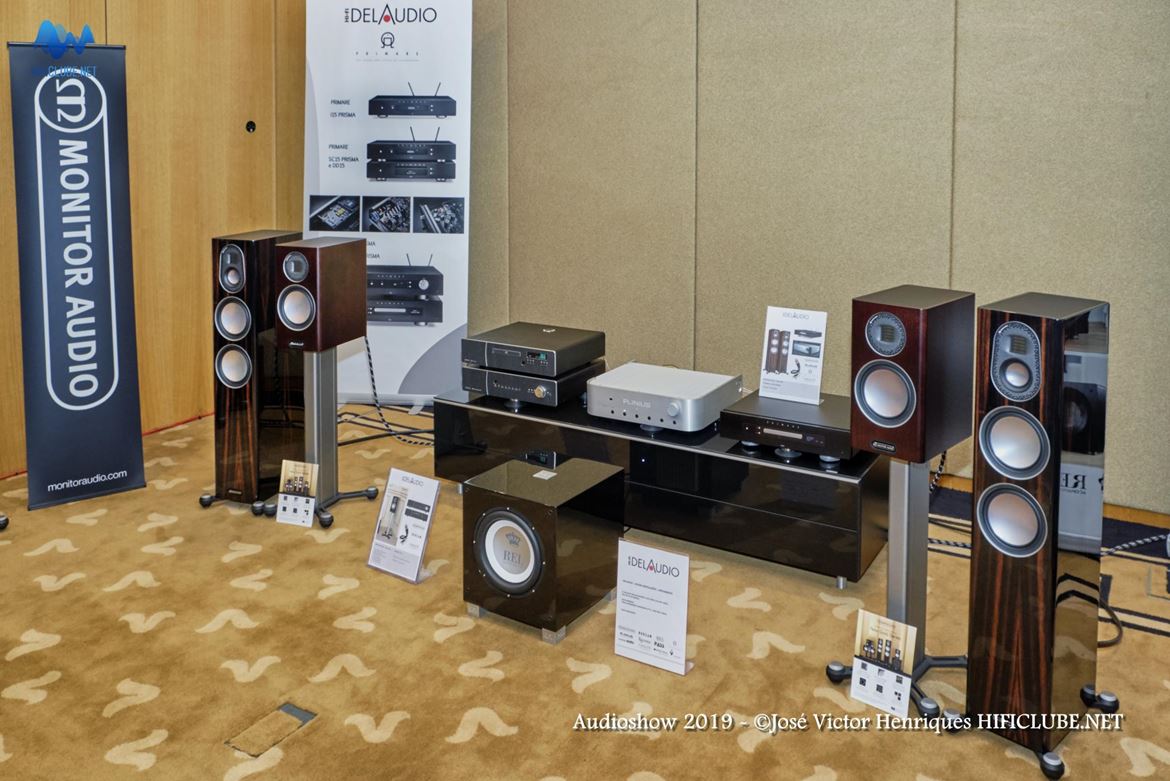 Delaudio:  Monitor Audio Gold Series