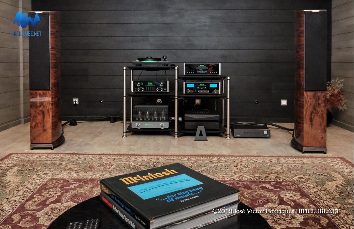 McIntosh 70th Anniversary/Audiovector Arrete 8: um som luminoso.