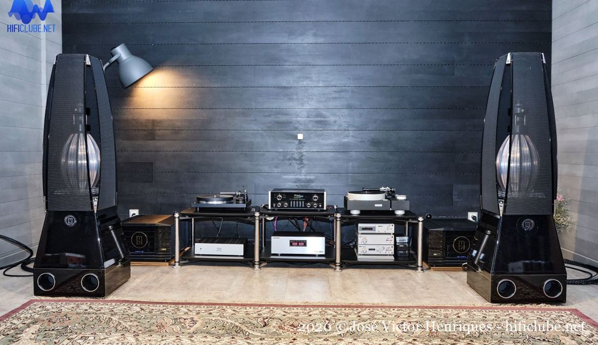 Ajasom - OUT 2020- sala front - mbl system 1.jpg