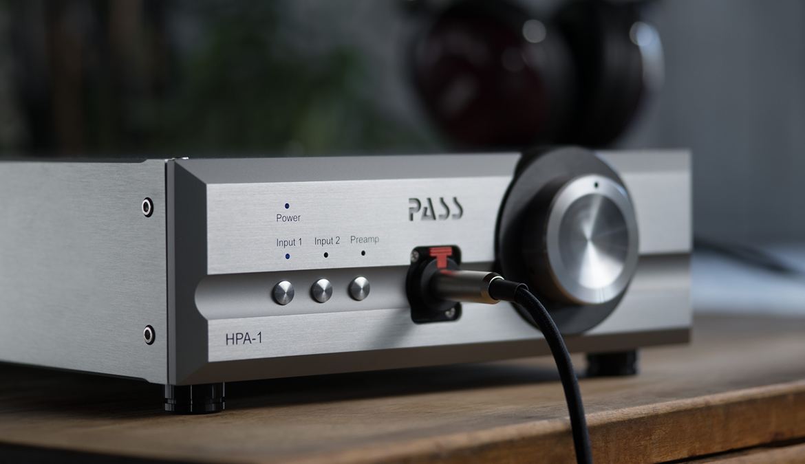 HPA-1_headphones_2_LS.jpg