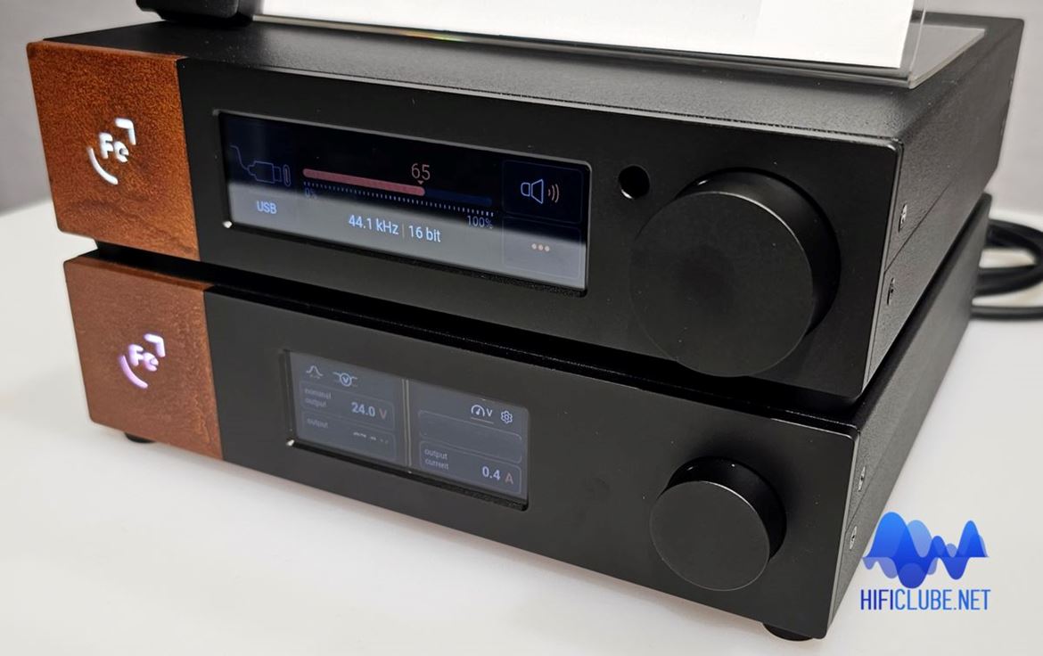 Em cima: Ferrum Wandla DAC&Preamp; em baixo: Ferrum Hypsos