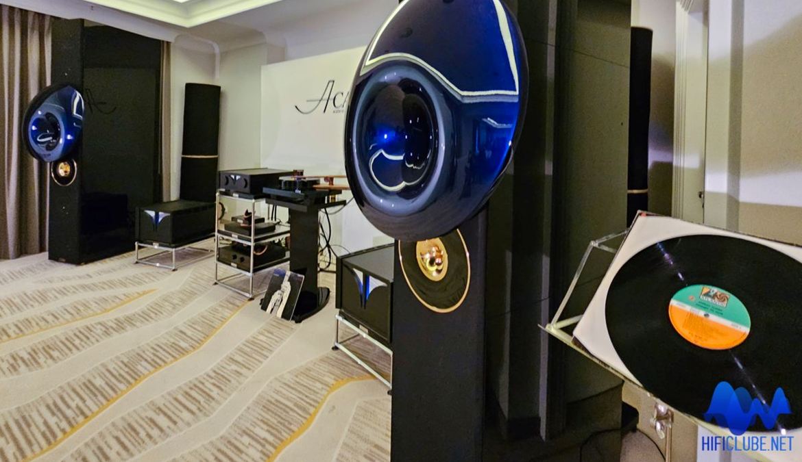 Acapela Hyperion 2.jpg