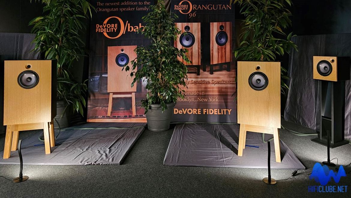 John DeVore demonstrated the O/baby and micr/O speakers in Munich.