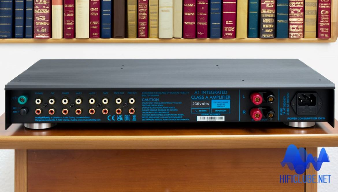 The A1 is a pure analogue integrated amplifier. Inputs: Phono, CD, Tuner, Aux 1, Aux2, Tape,; Outputs: Tape Out, Pre Out.