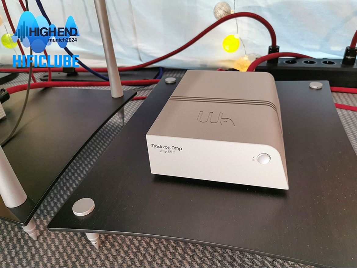 Wattson Audio Madison LE Amplifier Classic - with a twist. E qual é o 'twist'? É um amplificador stereo que pode funcionar como stereo+biamp ou mono