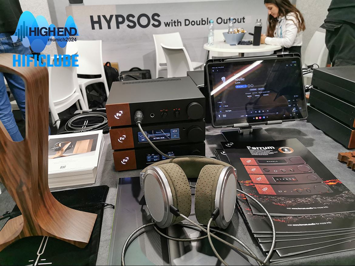 No stand da Ferrum, anunciava-se a nova Hypsos Double Output e o Erco Gen II.