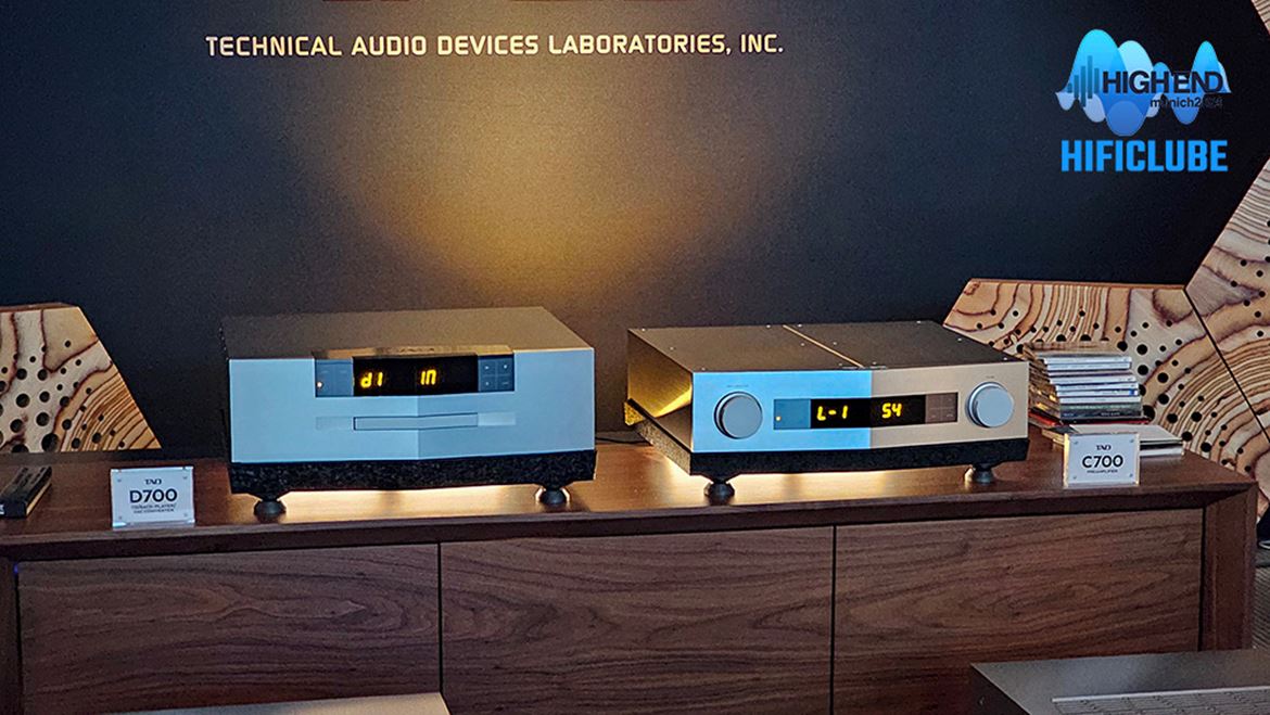 TAD Labs apresentou o novo prévio topo de gama C700 (60.000€), tendo como fonte o leitor CD/SACD D700.
