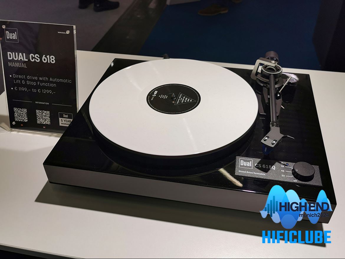 Dual CS 618. Direct Drive e elevador automático de braço, com andar de phono integrado.