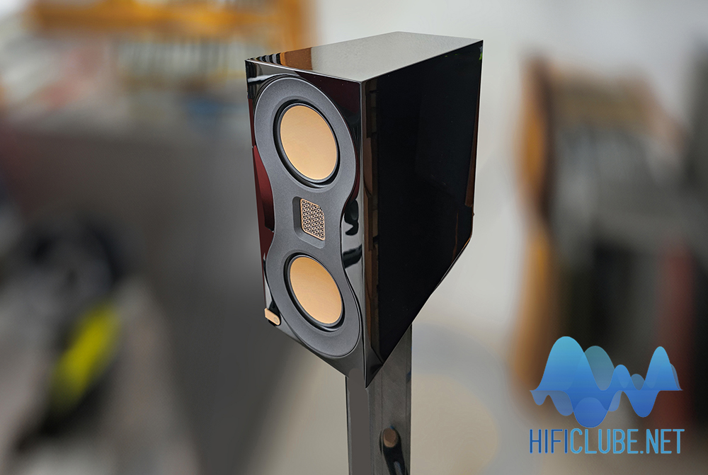 Capa - Monitor Audio Studio 89.jpg