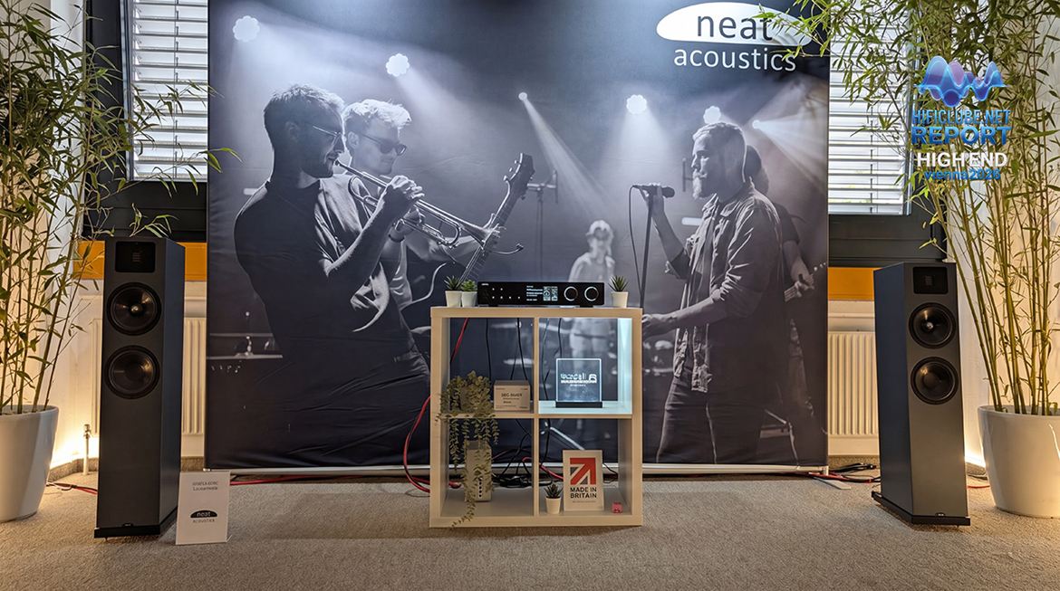 Sala da Cyrus/Neat