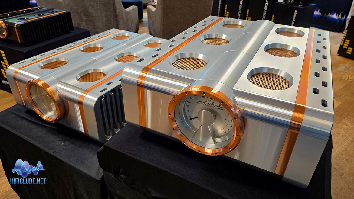 Dan D'Agostino Relentless 1600 Mono Amplifiers