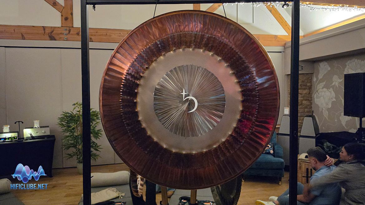 Universe Gong, Saturn frequency tuned
