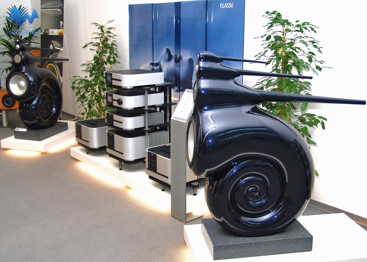B&W Nautilus (Highend 2005, Munique)