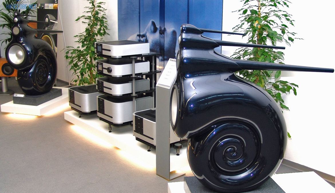 B&W Nautilus (Highend 2005, Munique)