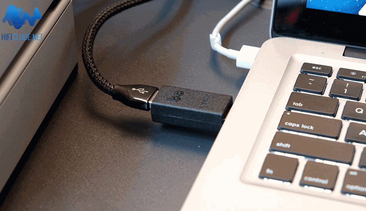 Audioquest Jitterbug, um filtro USB que filtra mesmo...