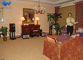 Andrew Jones, master demonstrator (CES2009 - TAD suite at the Venetian)