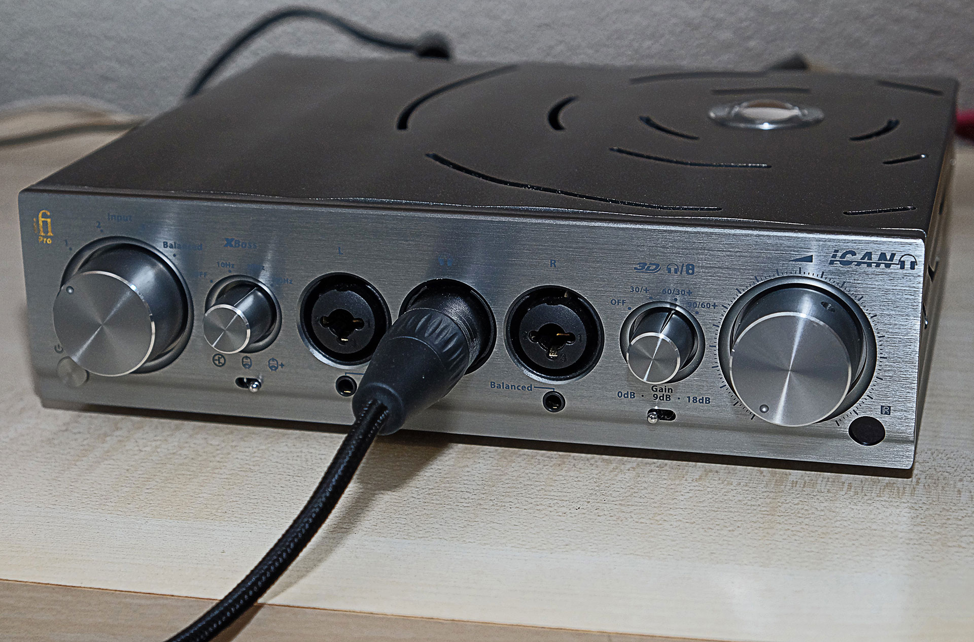 iFI iCAN Pro high quality, high power fully balanced solid state/valve headphone amplifier/line preamp.