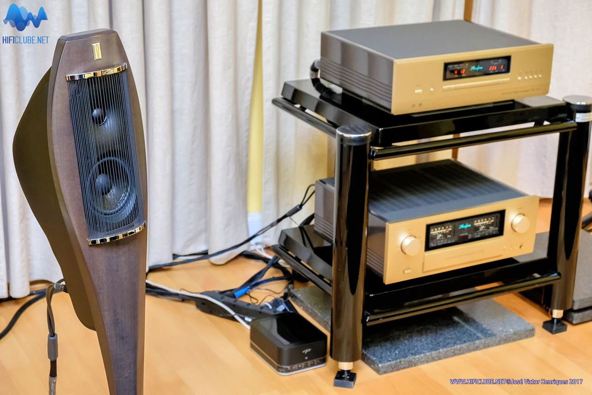As Lignea e os Accuphase na UAE