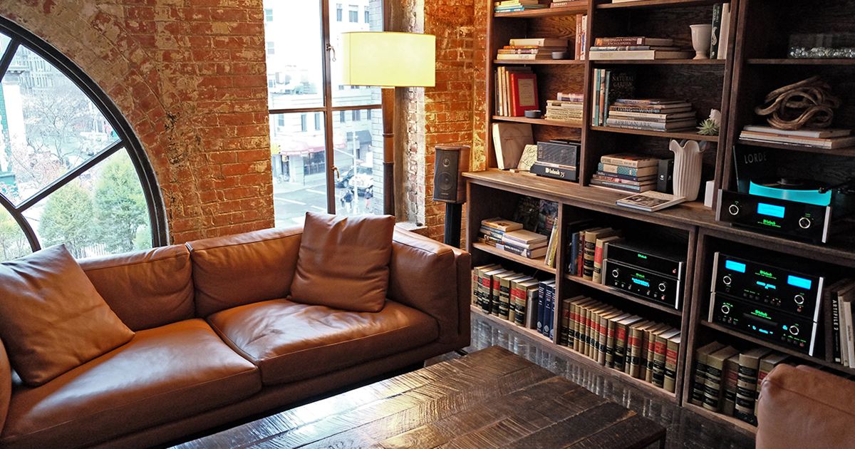 World of McIntosh New York Notícias > Artigos >