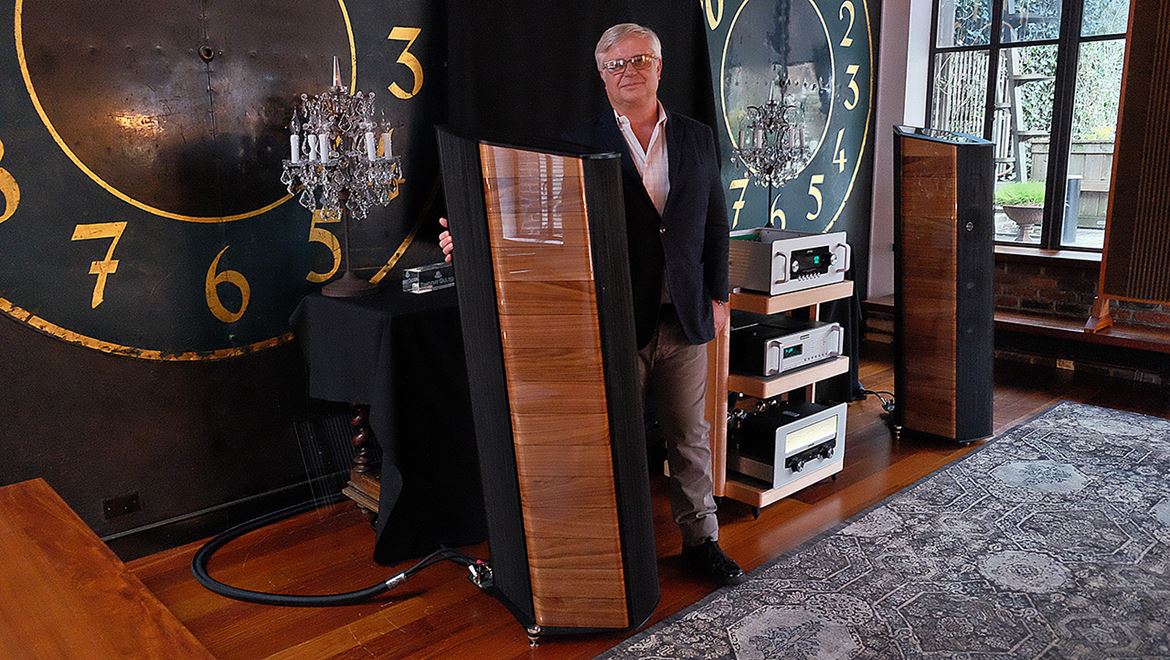 Ricardo Franassovici, my brother-in-arms, happy with the new Il Cremonese by Sonus Faber