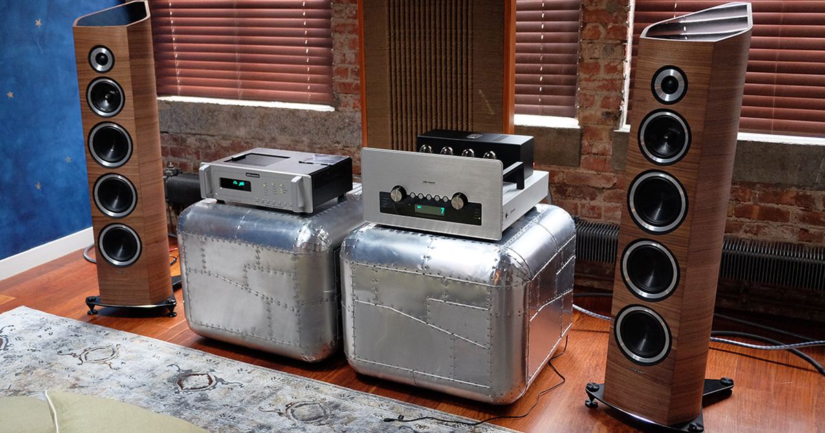 World of McIntosh New York Notícias > Artigos >