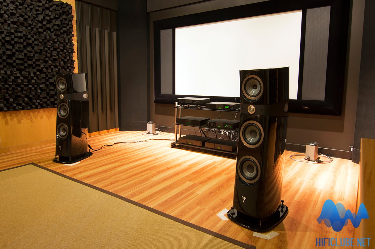 As Focal Sopra nr.2 já treinam para o audioshow 2016, no auditório da Esotérico, na companhia dos Naim, sob as ordens do treinador Alberto Silva