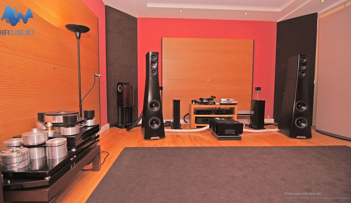 Auditório principal da Ultimate Audio Elite