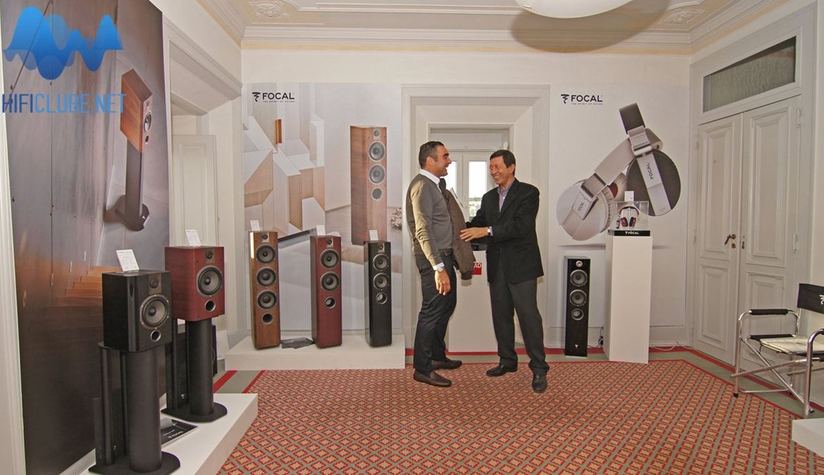 João Cancela, em pleno exercício da sua diplomacia comercial no Audioshow 2013