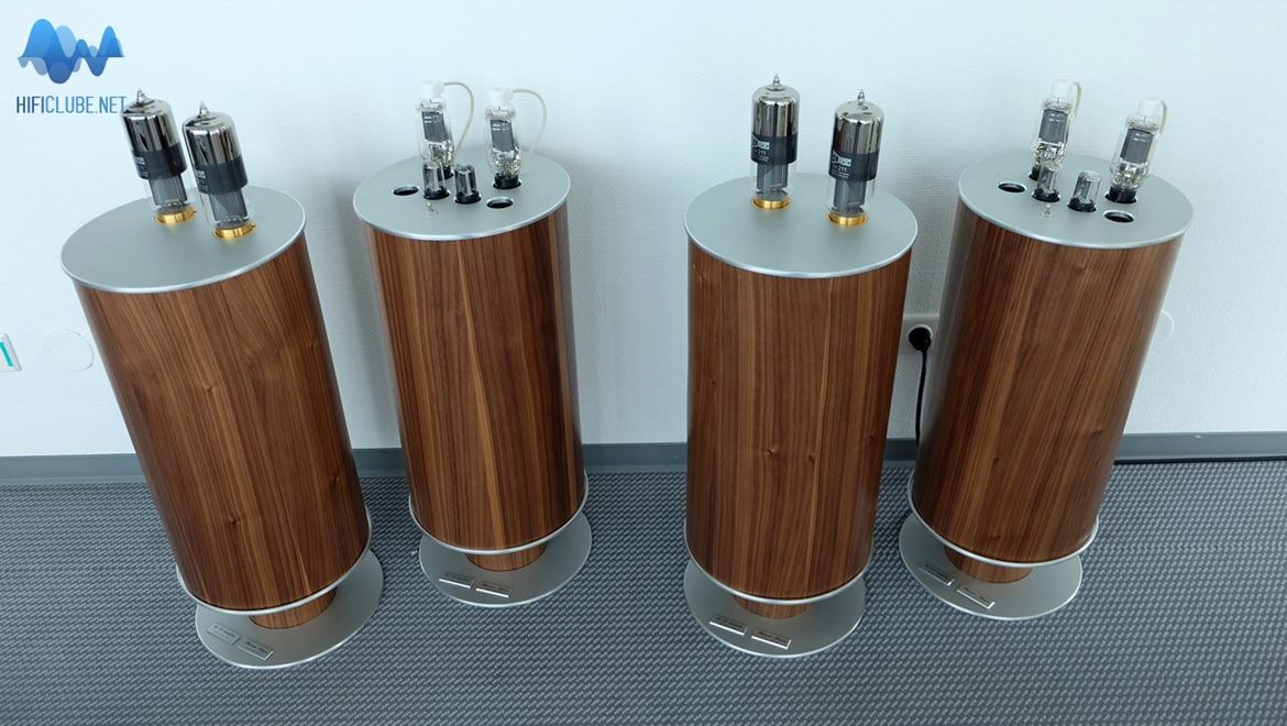 Thomas Mayer SE 211 tube amps. Yes, they really exist, unless I had a bad dream