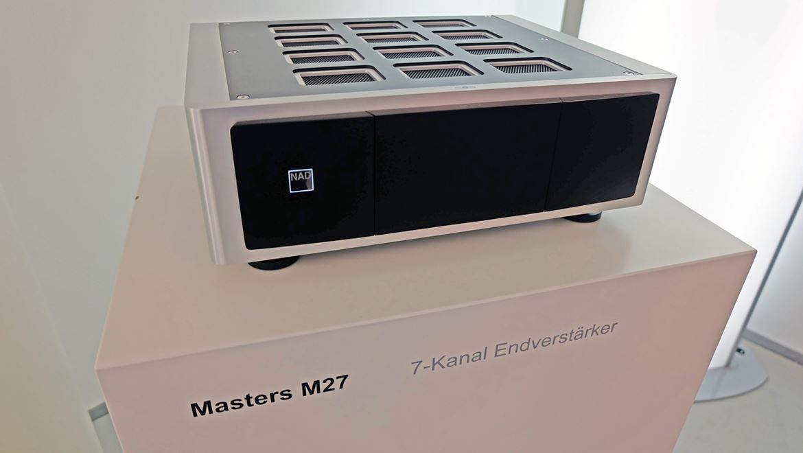 NAD M27 amplificador direct digital multicanal (7 ch)