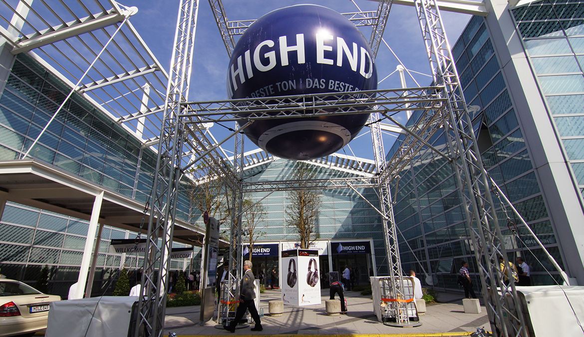 MOC, Centro de Congressos e Exposições de Munique: a Festa do Highend