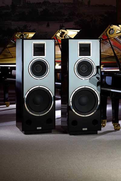 Daniel Hertz By Mark Levinson