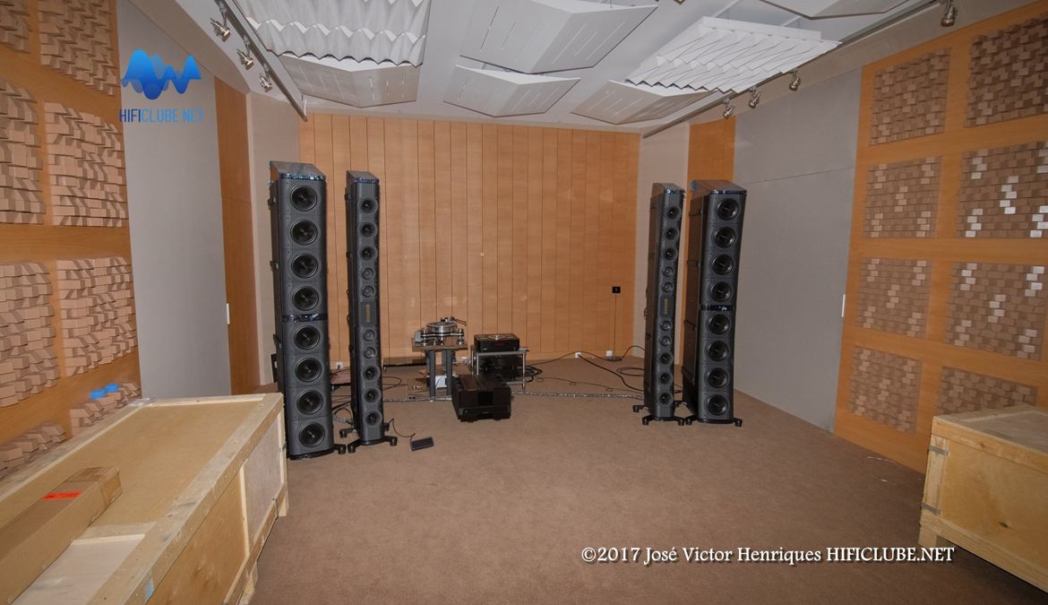 Gryphon Kodo  auditorio UAE.jpg