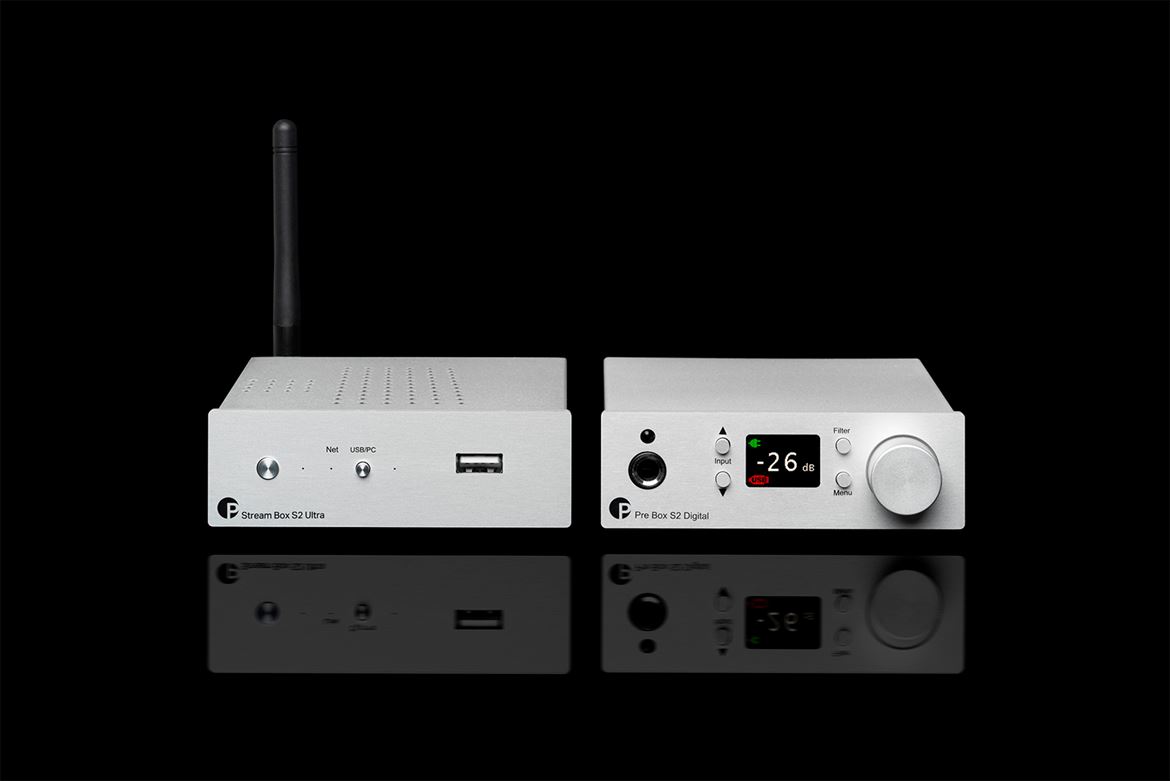 O casal maravilha da Pro-Ject: Stream Box/Pre Box. De notar, as diferenças no painel frontal da Stream Box numa fase anterior de desenvolvimento do projecto.