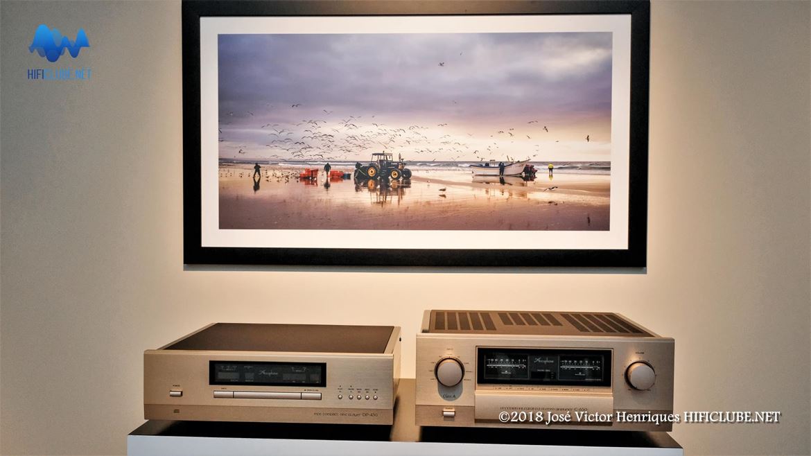 Accuphase CD DP430 e Stereo Integrated E-650.jpg