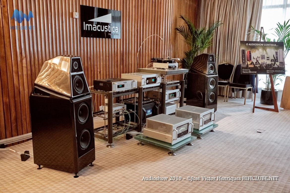 Audioshow 2019 _Imacustica - Audio Research - Wilson Audio Sasha DAW.jpg