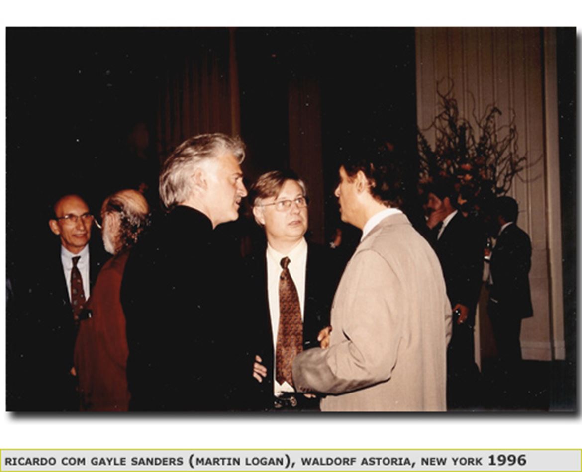 Ricardo Franassovici com Gayle Sanders (Martin Logan), NY 1996.jpg