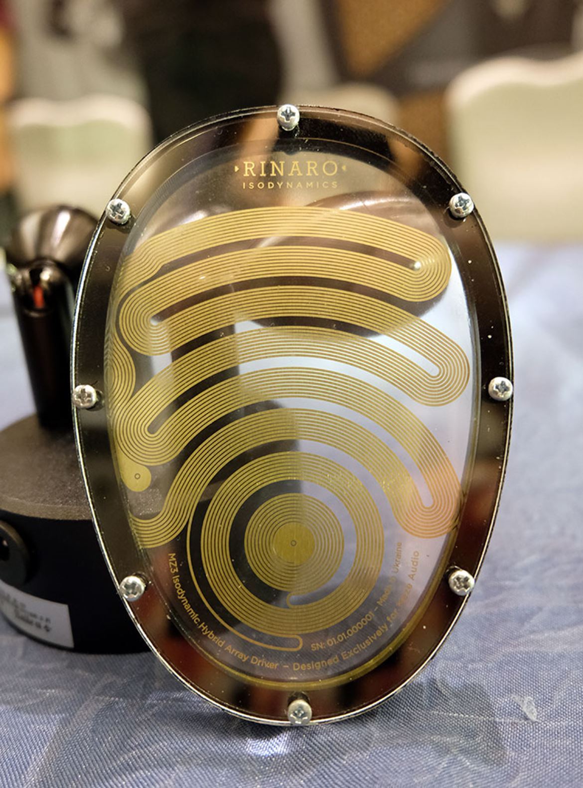 The diaphragm and voice coil of the isodynamic hybrid unit Rinaro MZ3