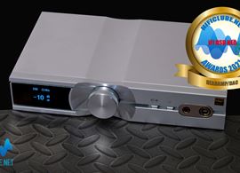 iFI iDSD Neo front side-dsd 22Mhz copy.jpg