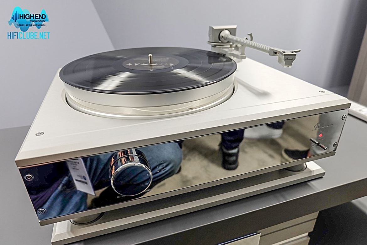 High End 2022_New Burmester Turntable.jpg