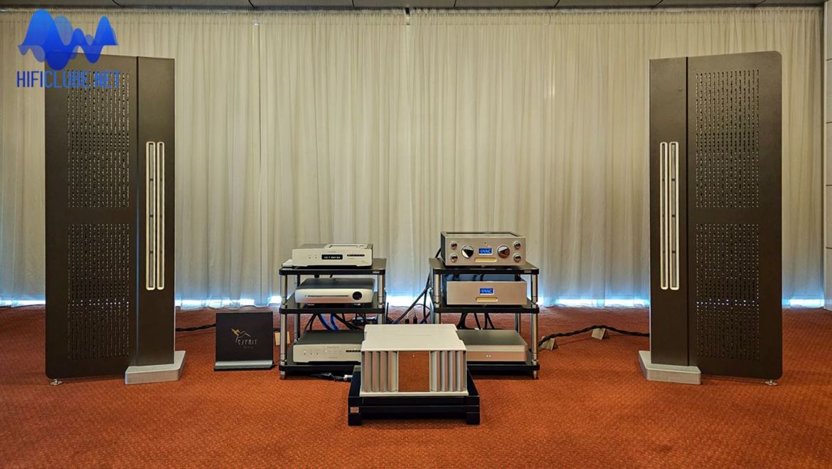 Ultimate Sessions 23_Sala Diptyque_Burmester full front.jpg (1)