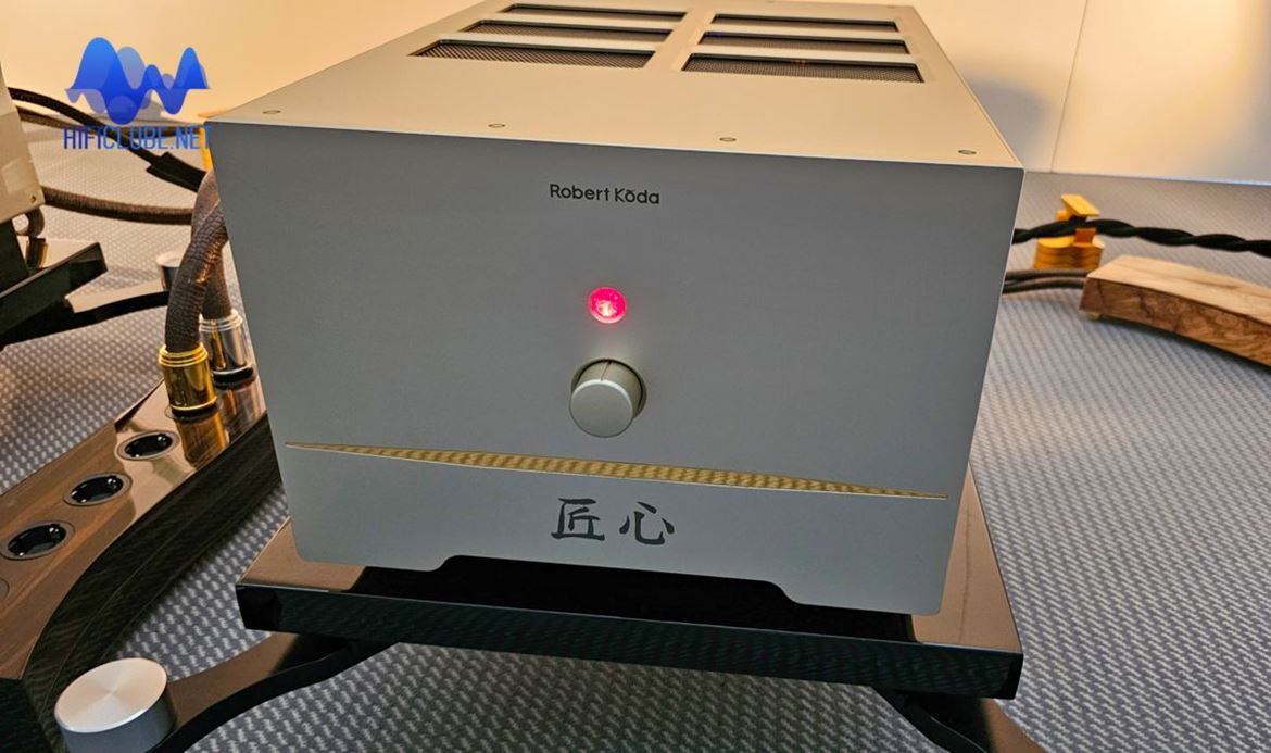 Robert Koda - amplificador monobloco Takumi K-160