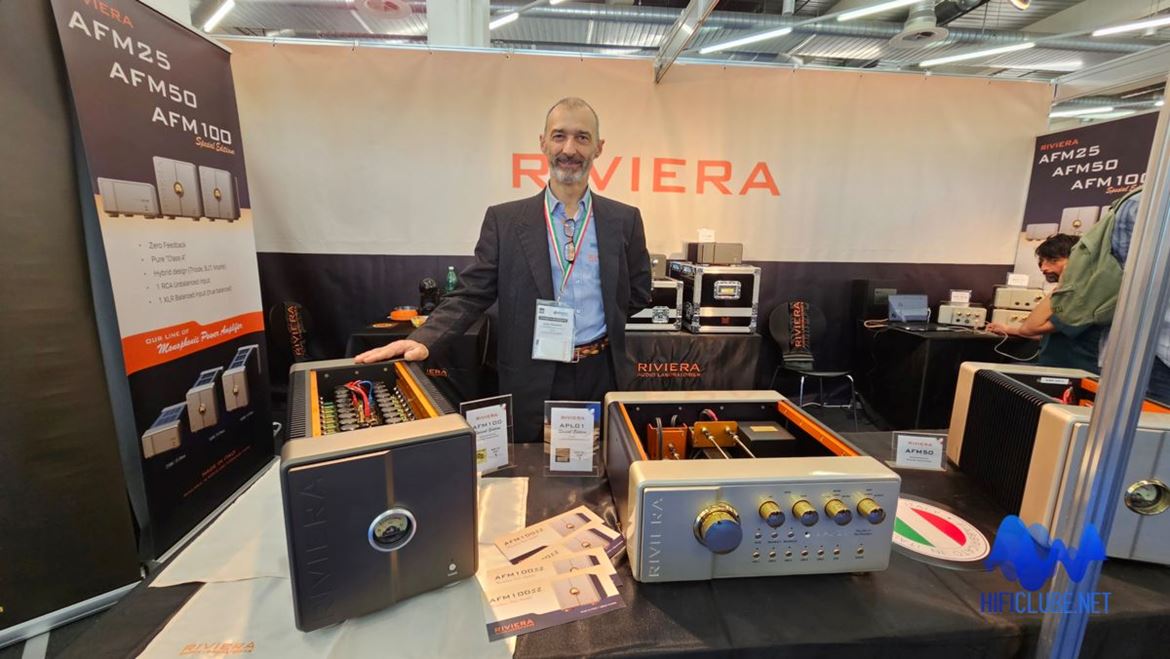 Luca Chiomenti (na foto) apresentou as Special Edition do prévio APL01 e do amplificador de Classe A AFM100 (monobloco).