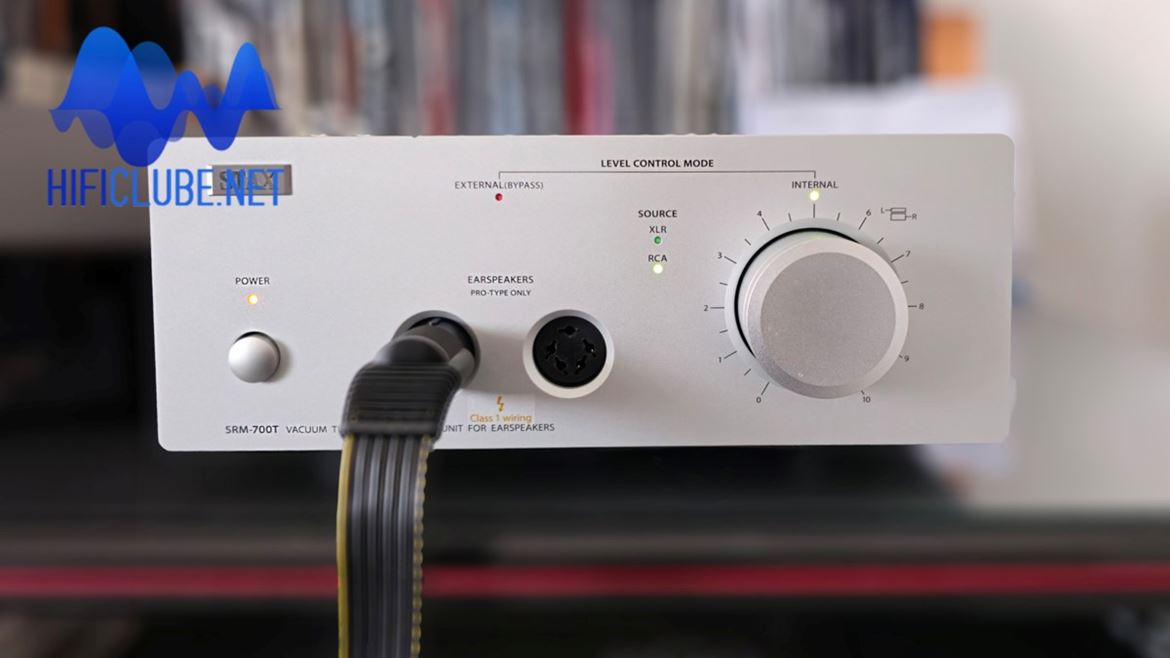 STAX SRM-700T, dedicated STAX electrostatic headphones hybrid amplifier (FET/valves).