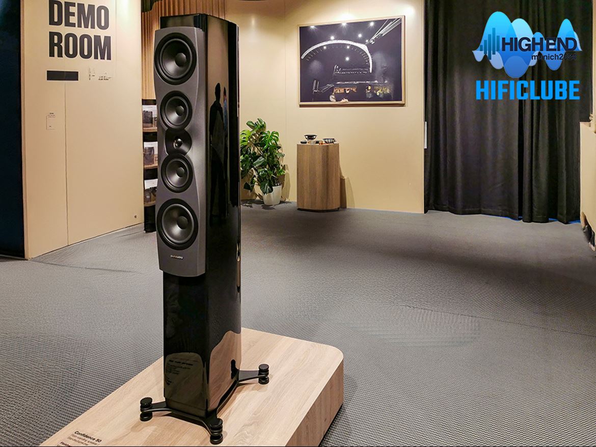 As imponentes Dynaudio Confidence 50 estavam em exposição estática.