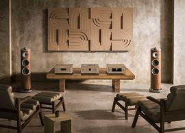 Marantz apresenta a 10 Series Collection: três componentes estéreo de qualidade de referência