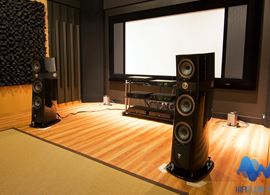 As Focal Sopra nr.2 já treinam para o audioshow 2016, no auditório da Esotérico, na companhia dos Naim, sob as ordens do treinador Alberto Silva