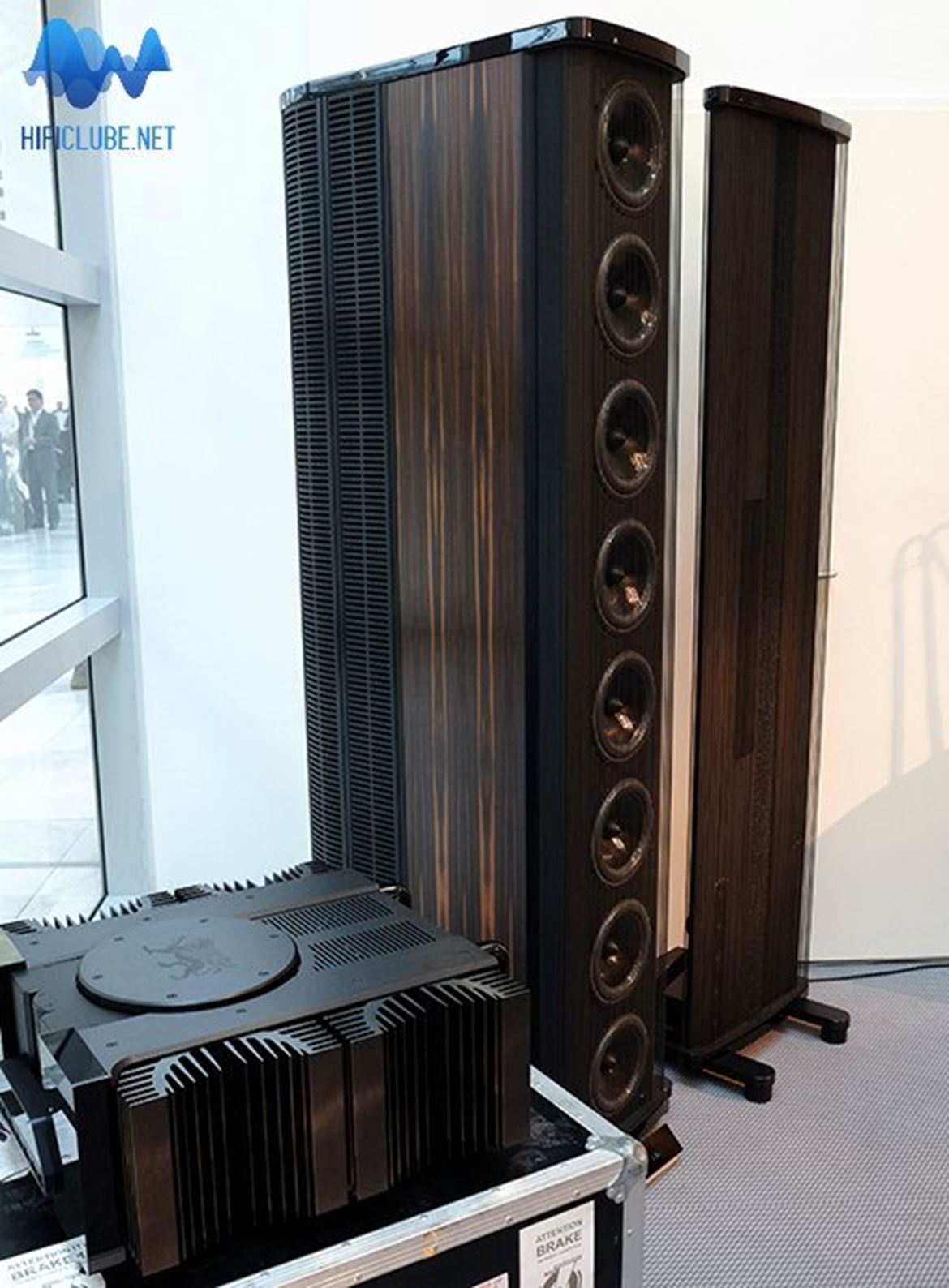 As Gryphon Pendragon fotografadas no Highend 2015, em Munique, em exposição estática. Em Lisboa vai poder ouvi-las em demonstração dinâmica - literalmente...