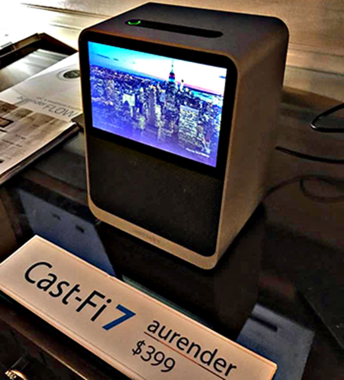 Aurender Cast-Fi 7, high quality hdmi docking speaker