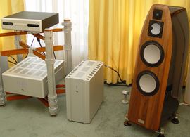 A Marten apresentou as Coltrane originais no Highend Show de Frankgurt, em 2003. O Hificlube estava lá para informar os leitores em primeira mão.